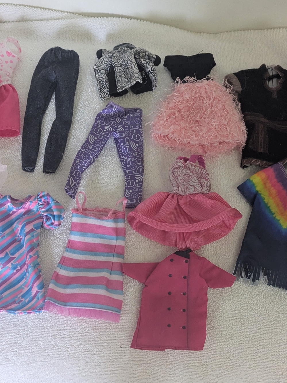 Lot Of 18 Barbie Clothes